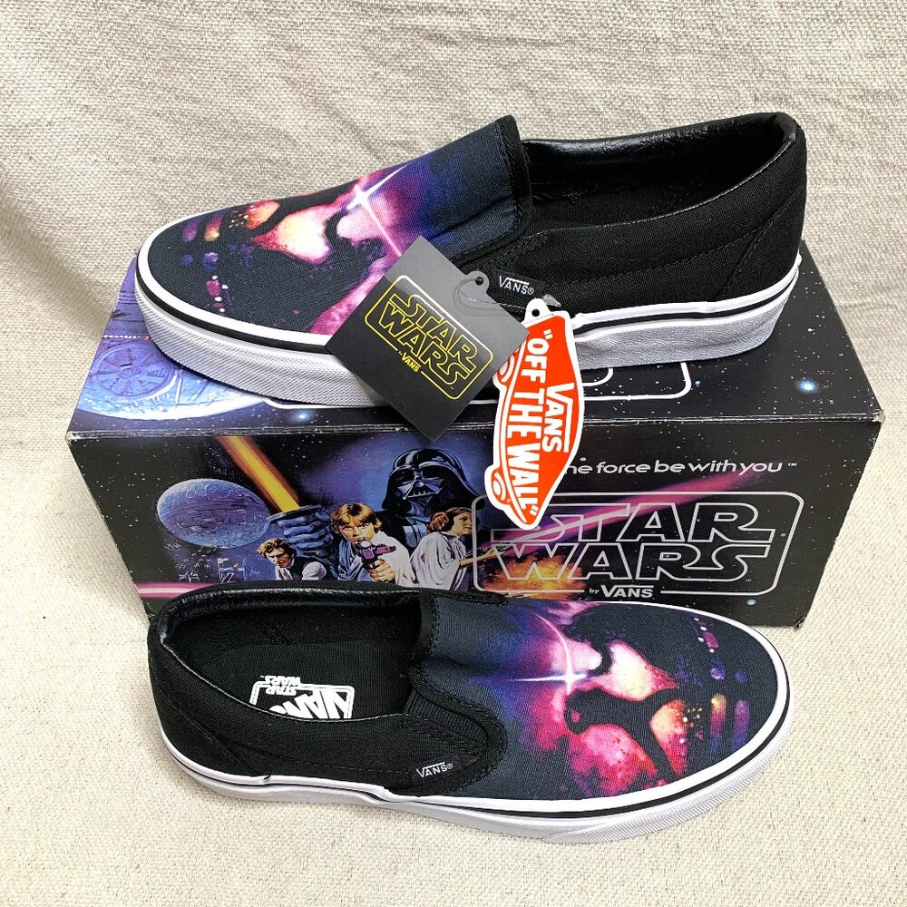 Vans Classic Slip-On Star Wars “Light Saber Fight Black” NEW with Original Tags